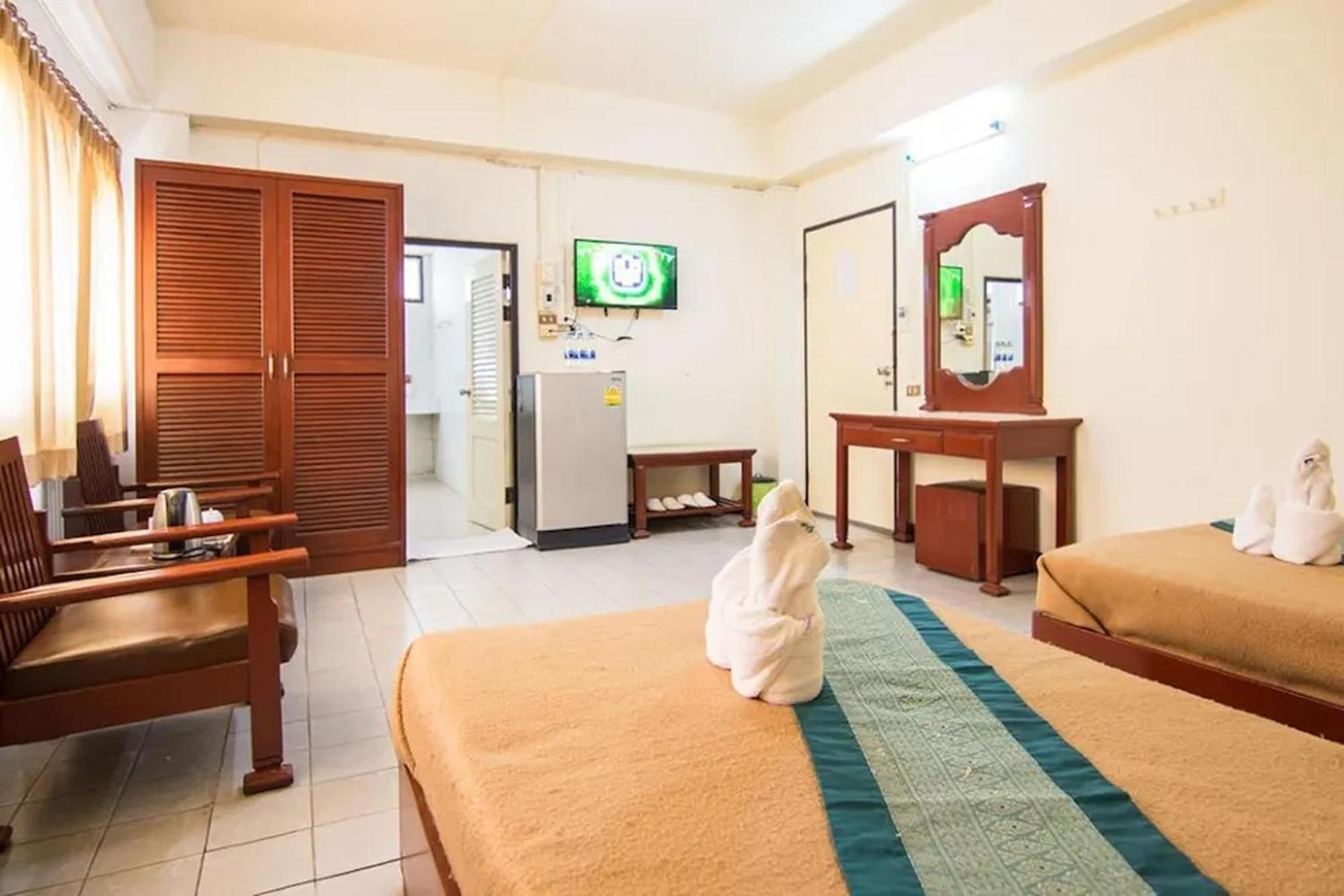 Khelang Nakorn Hotel Лампанг Екстериор снимка