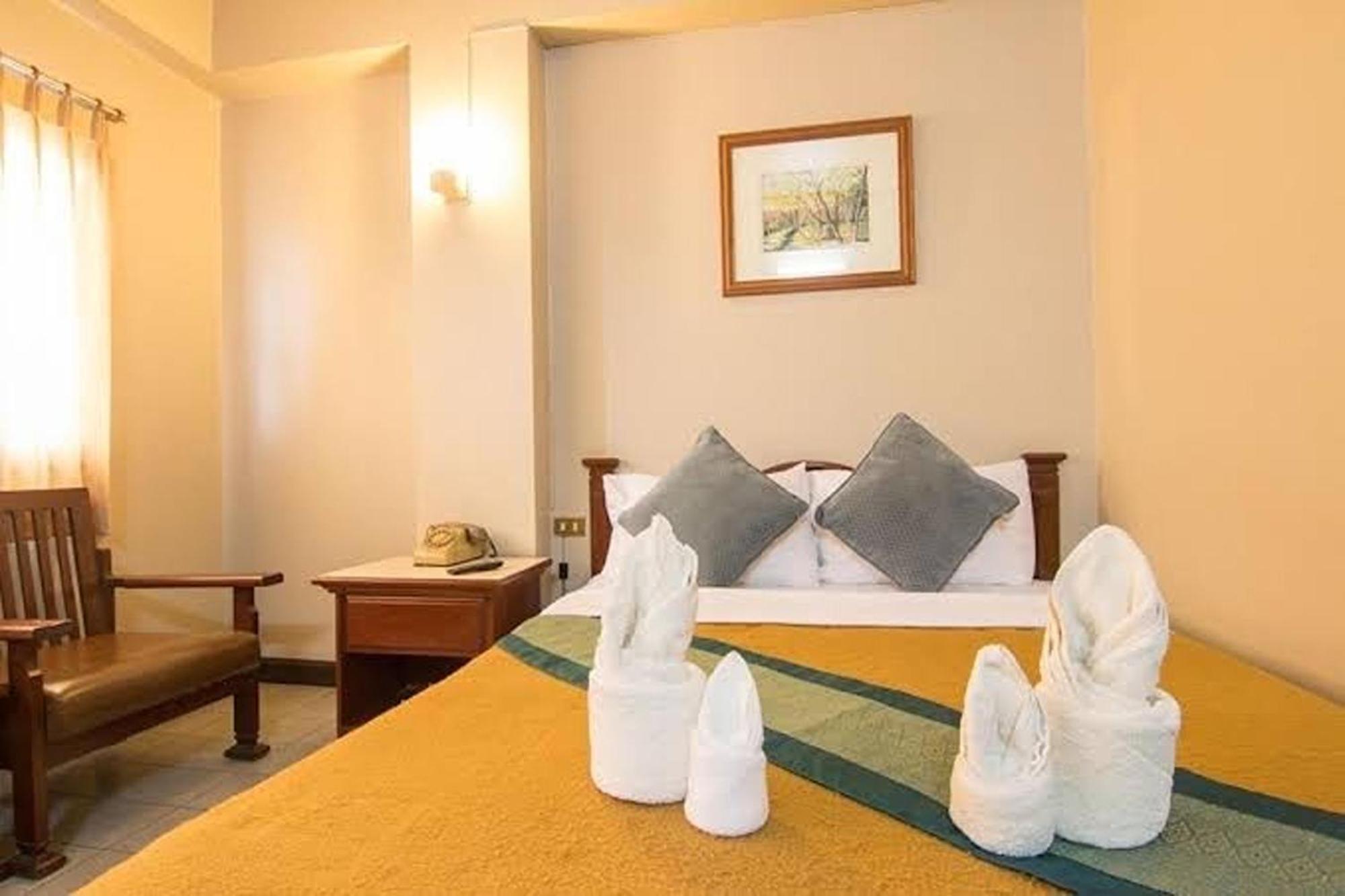 Khelang Nakorn Hotel Лампанг Екстериор снимка