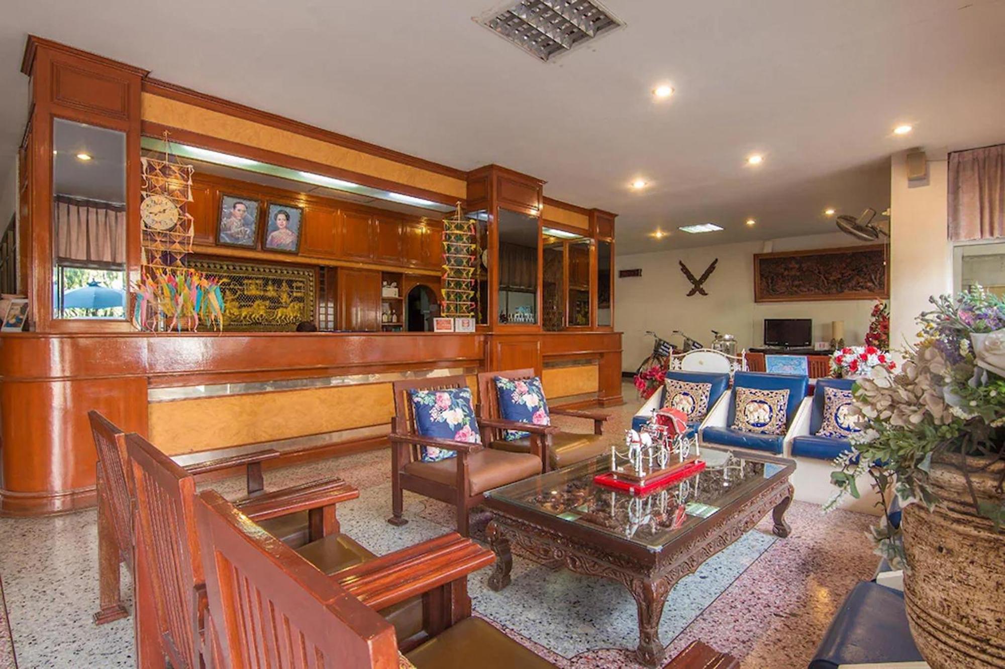 Khelang Nakorn Hotel Лампанг Екстериор снимка