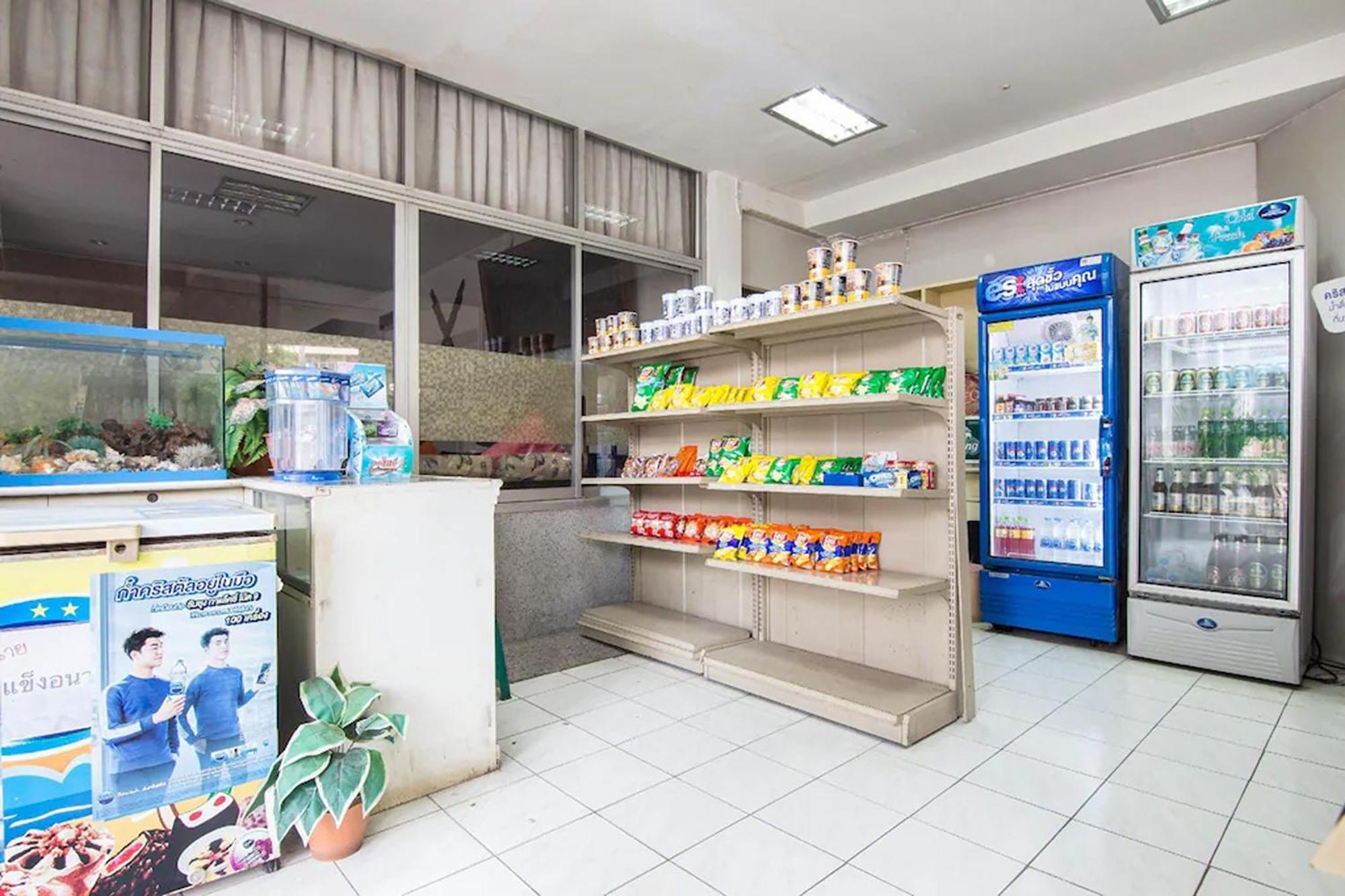 Khelang Nakorn Hotel Лампанг Екстериор снимка