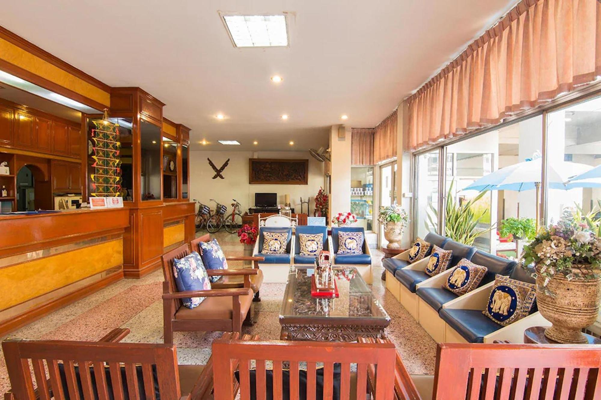 Khelang Nakorn Hotel Лампанг Екстериор снимка