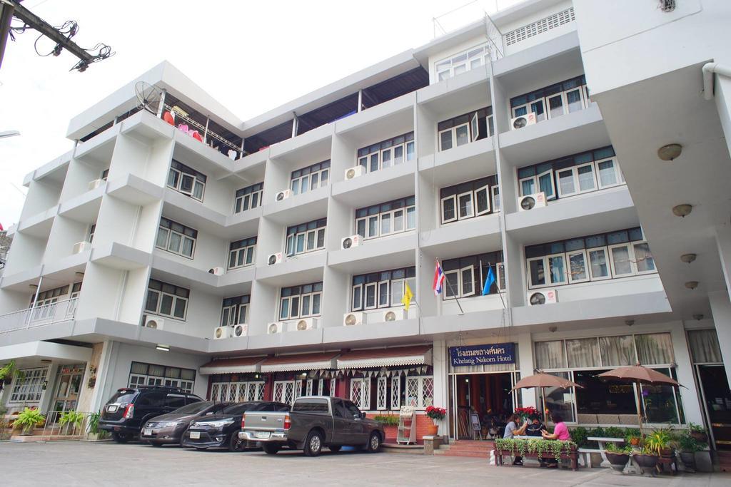Khelang Nakorn Hotel Лампанг Екстериор снимка