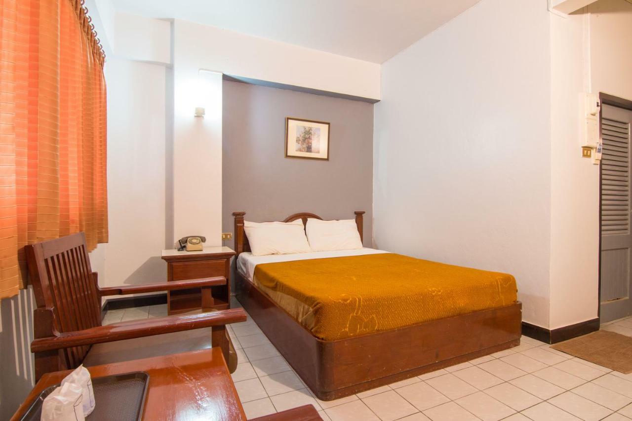 Khelang Nakorn Hotel Лампанг Екстериор снимка