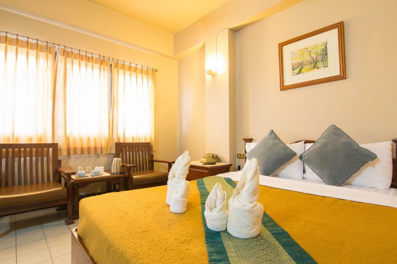 Khelang Nakorn Hotel Лампанг Екстериор снимка